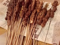 -老街烧烤大排档·地道湖北菜·龙虾馆(汉口火车站店)