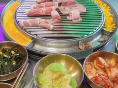 -釜山火炉·海鲜烤肉(紫藤路店)