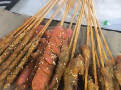 -一家破烧烤店·辣卤海鲜·小排档(光谷店)
