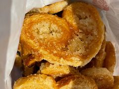 小蝴蝶酥-上海哈尔滨食品厂(淮海中路店)