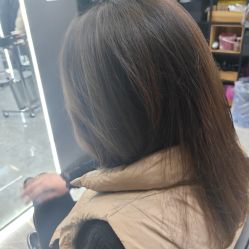 -藤野造型烫发染发