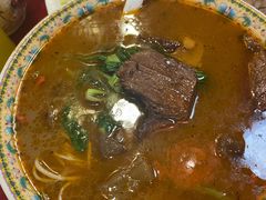 -金杨拉面王小吃面馆·牛三宝面·红烧牛肉粉