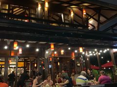 -Dash Teak House