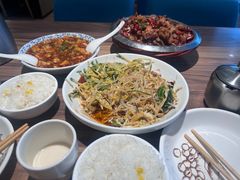 -九转小磨·非遗东北菜(万达广场店)