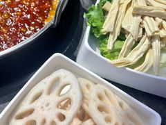 -热火朝天鲜切牛肉火锅(南强街巷店)