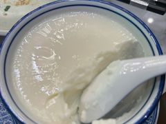 -蝴蝶里·粤菜·点心(滨江龙湖店)