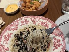-MOMENTI手工意面(晶耀前滩店)