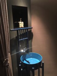 -奈瑞儿美颜塑身SPA