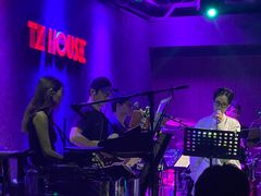 -TZ House音乐现场(茅台店)