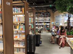 -覔书店(壹方城店)
