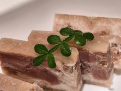 镇江水晶肴肉配豆瓣拌桃仁-淮扬府(安定门店)