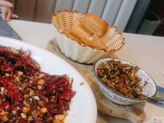 -巴扎屋大盘鸡·新疆菜(汇嘉时代店)