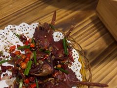 -冶建镜子·老南昌大排档·江西虾王(总店)