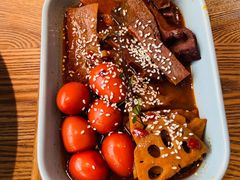 当红卤味拼盘-蜜桃餐厅·伴山(湖滨商业街店)