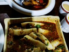 -汤锅大王(新平曹苏黄牛汤锅有限公司)