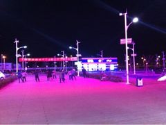 -农工商超市(古棕路店)