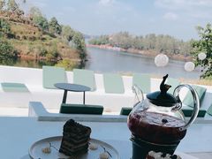 -华凌山庄·隐湖栖