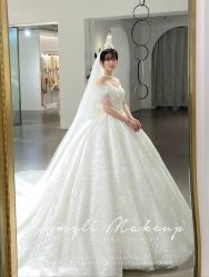 -艾米丽婚纱礼服