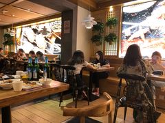 大堂-管氏翅吧(国展店)