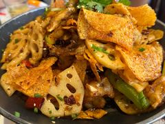 -川流不息·地道川菜·小龙虾(松东路店)