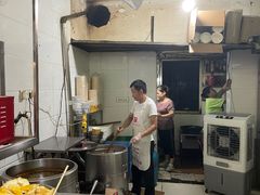 -薛记襄阳香辣牛肉面(平安路店)