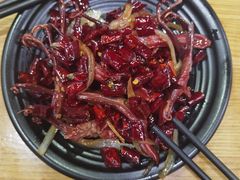 -陈老斯呼尔嗨吃烧烤(科巷店)