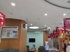 -雅悦齿科(顾村公园店)
