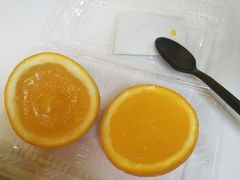 -志龙皇冠吃货椰子铺