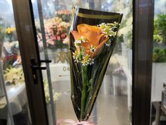 -怡花宜木鲜花店(朝阳路店)
