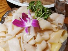 -佬土鹅肠火锅(解放路店)