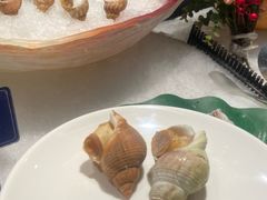 扇贝-钱小奴海鲜自助黑金店(杭州滨江龙湖店)