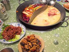 -五里关火锅(上海鑫耀·光环Live店)