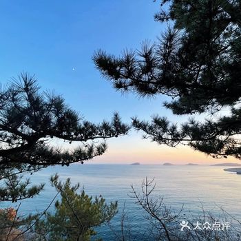 大连的侧颜都如此美丽动人 地理位置优越 三面环海 