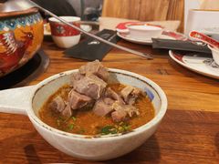 -毛辣果·贵州红酸汤牛肉火锅(西单店)