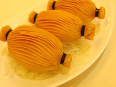 金枕榴莲酥-利苑酒家(合景国际金融广场店)