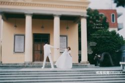 -巴黎婚纱摄影工作室