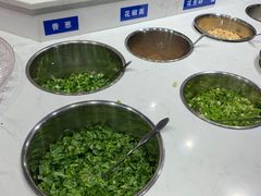 自助调料区-俭让佬妈现卤串串(温江总店)