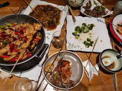 -小俩口烧烤东北菜(双井店)