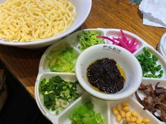老北京炸酱面-尹三豆汁(前门旗舰店)