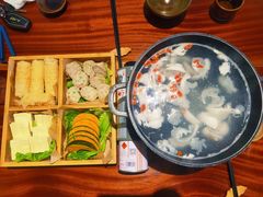 椰子火锅-七色云蔬食(喜邻里店)