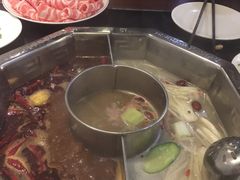 -重庆德庄火锅(体育中心店)