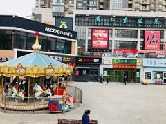 -华润万家(朱雀大街店)