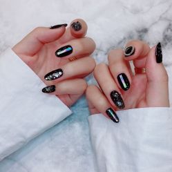 -悦色美甲美睫·精品