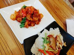 百果荟聚-天一朴素(武汉大学店)