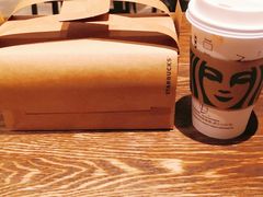 -星巴克臻选(南京金茂览秀城店)