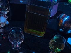 -温莎KTV(珠江路店)