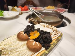 -犇鼎牛潮汕牛肉火锅(新辰里学清路店)