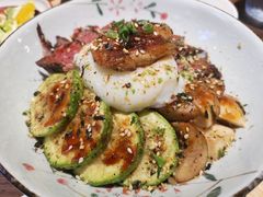 -POKEE VIA&Brunch·维娅(重庆来福士店)