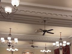 -Salon de Ville浦江汇(上海外滩华尔道夫酒店店)