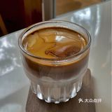 有一个北欧风的brunch店
